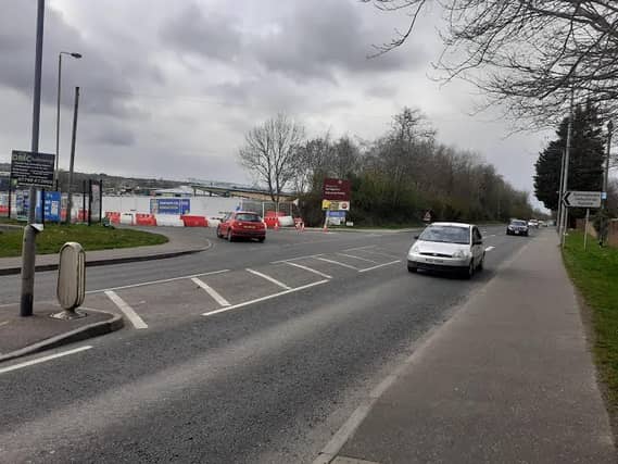 The new traffic lights will be erected at the junction of Buncrana Road and Springtown Road.