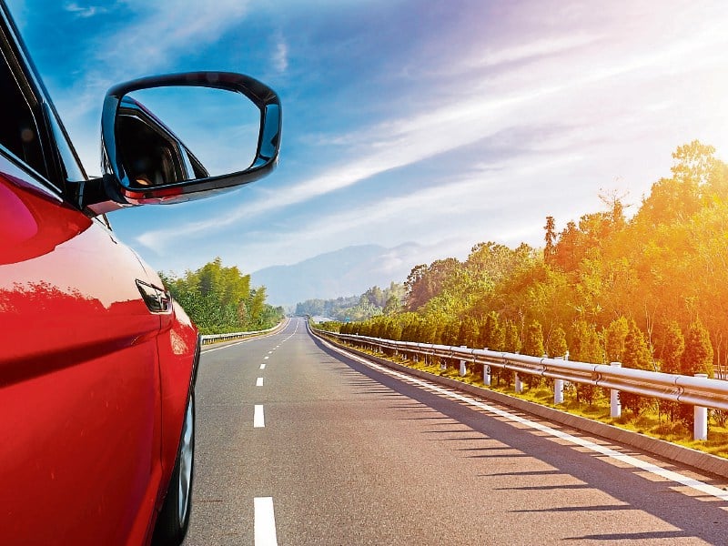 Tips to save fuel, money and emissions on your motoring staycation