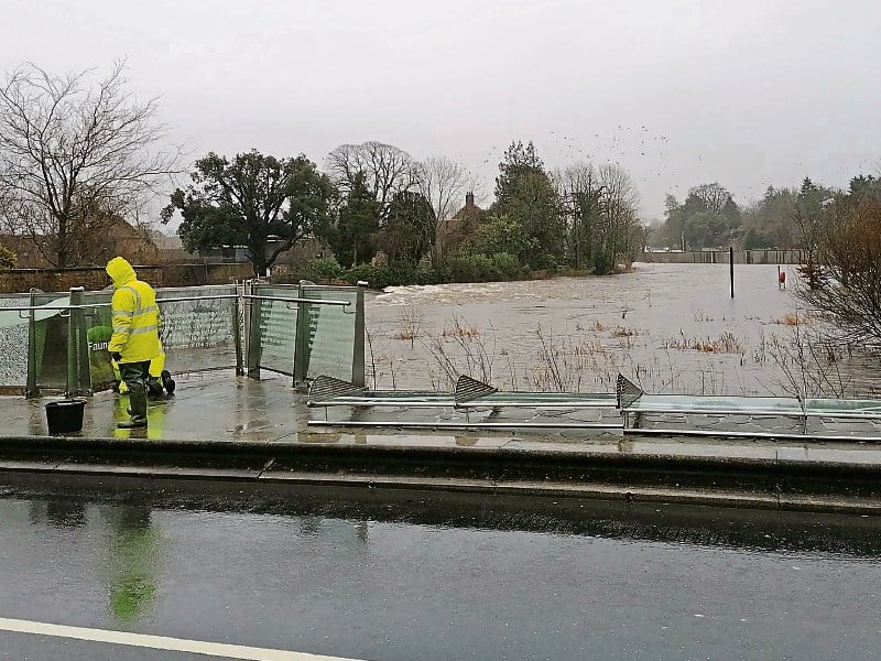 Clonmel's flood defences performing well, while roads in the town ...