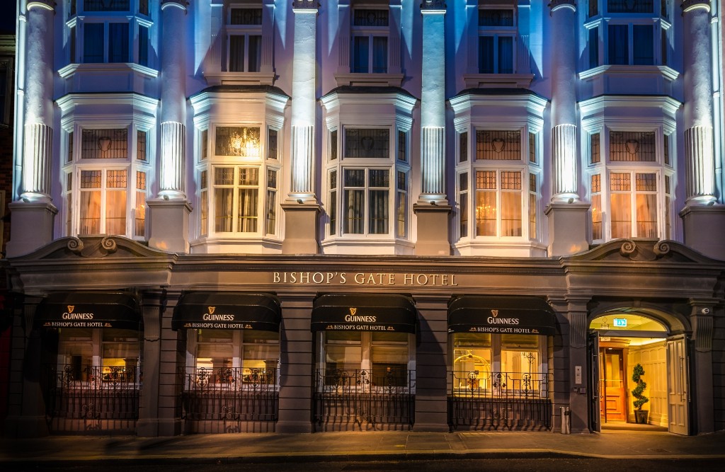 Derry hotel closes temporarily after three members of staff test ...