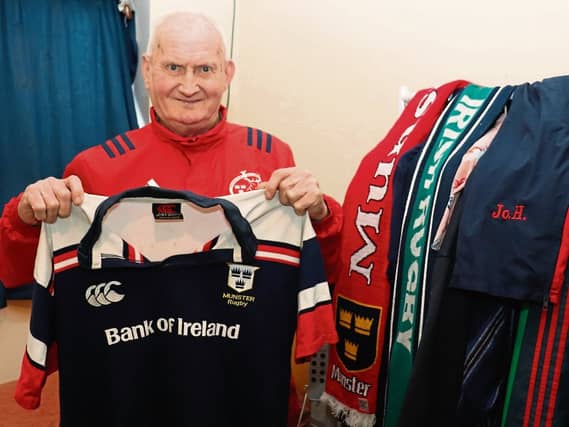 John Anderson with one of John Hayes' jerseys | Picture: Michael Cowhey