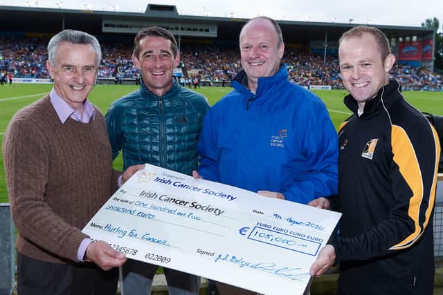 The clash in St Conleth’s Park in Newbridge on August 9 saw Davy Russell’s Best jockey for poll position against Jim Bolger’s Stars.