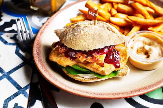 On the menu will be the traditional flame grilled PERi-PERi chicken served on or off the bone, in a wrap, burger (below) or pitta.