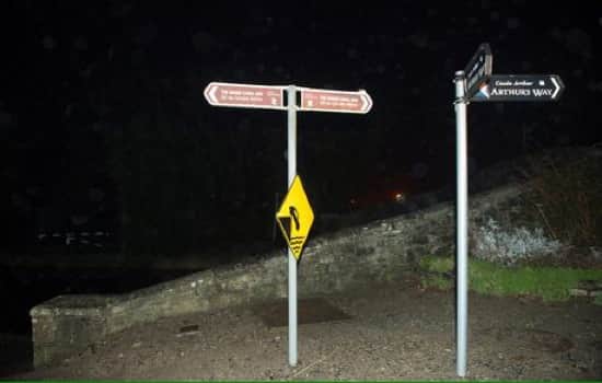 A Garda spokeswoman said: “Gardai in Leixlip are investigating the discovery of a body in the canal at Ardclough Village (below).
