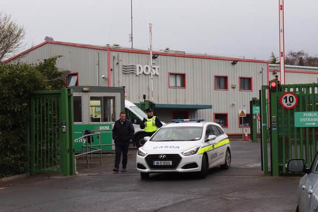 Gardai at Henry Street requested the assistance of the bomb squad following the discovery of the package at the An Post sorting office on the Dock Road shortly after 6am.