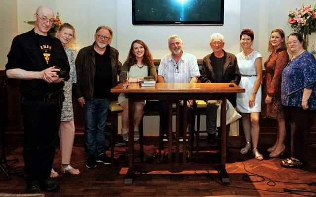 Eamonn Hogan, Dymphna Maher, Owen Rowe, Michèle Forbes, Martin Bridgeman, Peter Cunninghamm, Cathy Hogan, Stephanie Hogan, Anne Carroll
