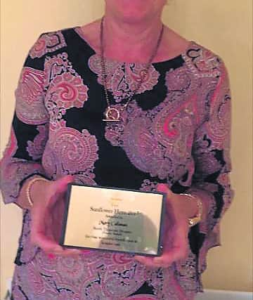 Mary Callanan from Bouladuff has been awarded a ‘Sunflower Hospice Hero’ award for her outstanding dedication to North Tipperary Hospice (Thurles Branch).