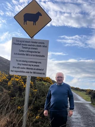 Councillor John Reilly has confirmed that new warning signs have now been installed in Omeath and Ravensdale