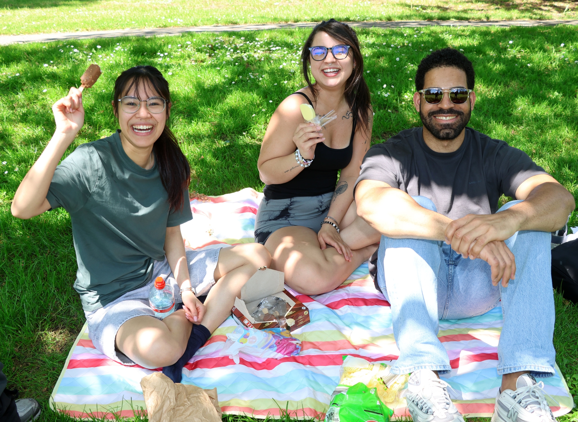 Enjoying the sunshine in the People's Park this week were Tanita Phosachan, City Centre, Talita Salsa, Raheen and Marcus Lima, Raheen | PICTURE: Adrian Butler