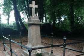 The grave of Clementina Dundas Bartolucci at Ballinamorahan Graveyard, Kilmacow, County Kilkenny