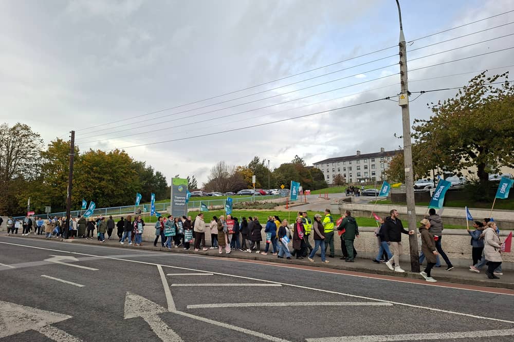 INMO, SIPTU ,and Forsa trade union members at the picket outside the Tipperary University Hospital 
