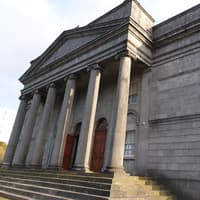 Offaly woman (22) tells court she is 'older and wiser' and avoids jail
