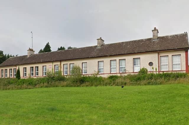 Calls have been made to widen the footpath running from the old vocational school in Mohill.