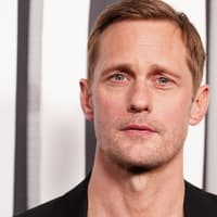 Alexander Skarsgard ‘stays away from social media opinions about himself’