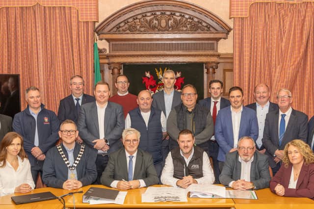 Contract signing for the design-and-build housing development at An Chúirt Ghlas, Rossgarrow, Milford