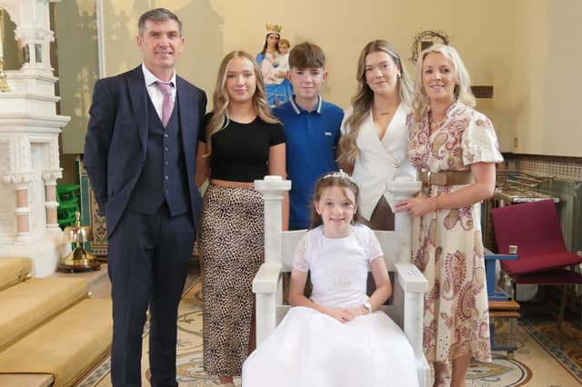 Seán, Ailíse, Seán Óg, Aoibhlinn, Fionnuala and Síomha Maxwell.