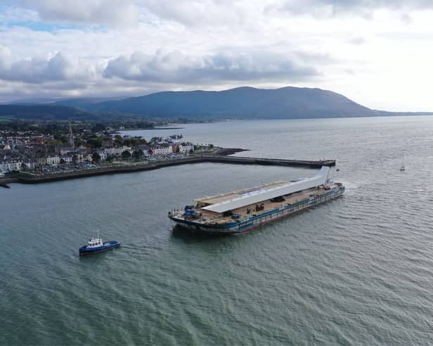 Narrow Water Bridge components arrive in Louth