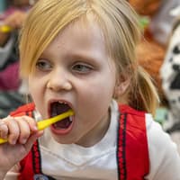Number of P1 children with no dental decay reaches highest level on record