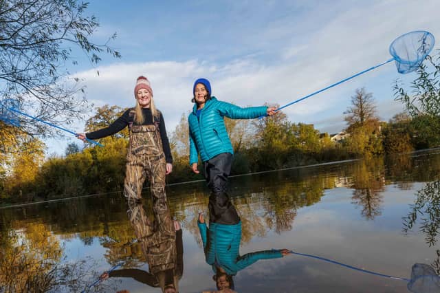 This year’s Science Week theme explores ‘Water: From Molecule to Ocean’ and pictured at this year’s festival launch on the River Nore were Calmast’s Nollaig Healy and Tasneem Khan, Founder and Director, Sea School mobile learning centre