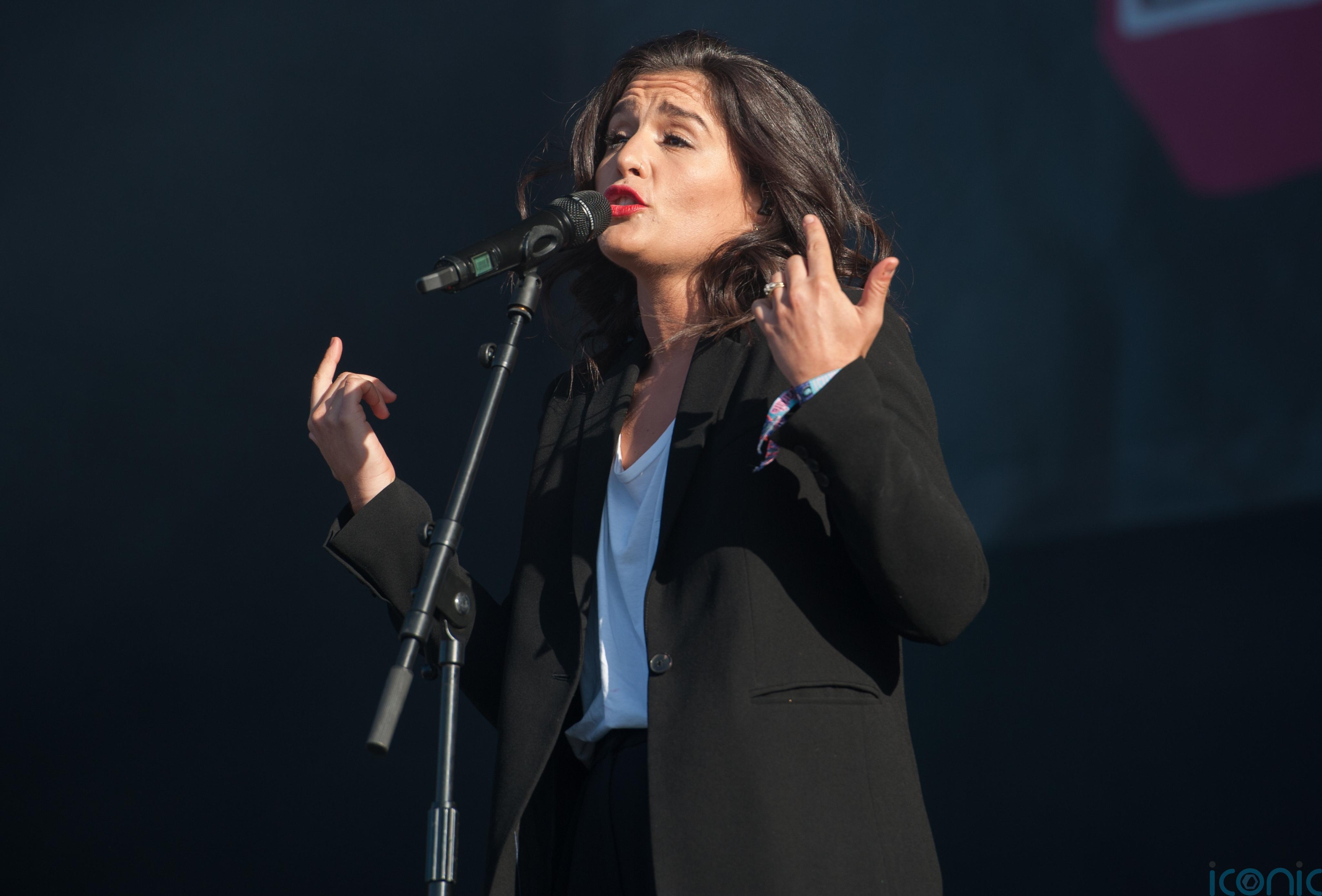 Jessie Ware wants wearable tech for deaf fans in all live ...