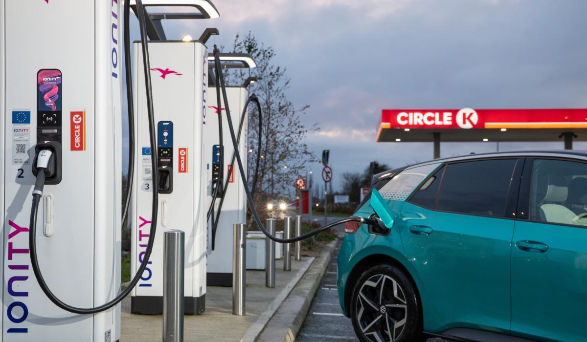 Eleven locations in Offaly to get electric vehicle public charging