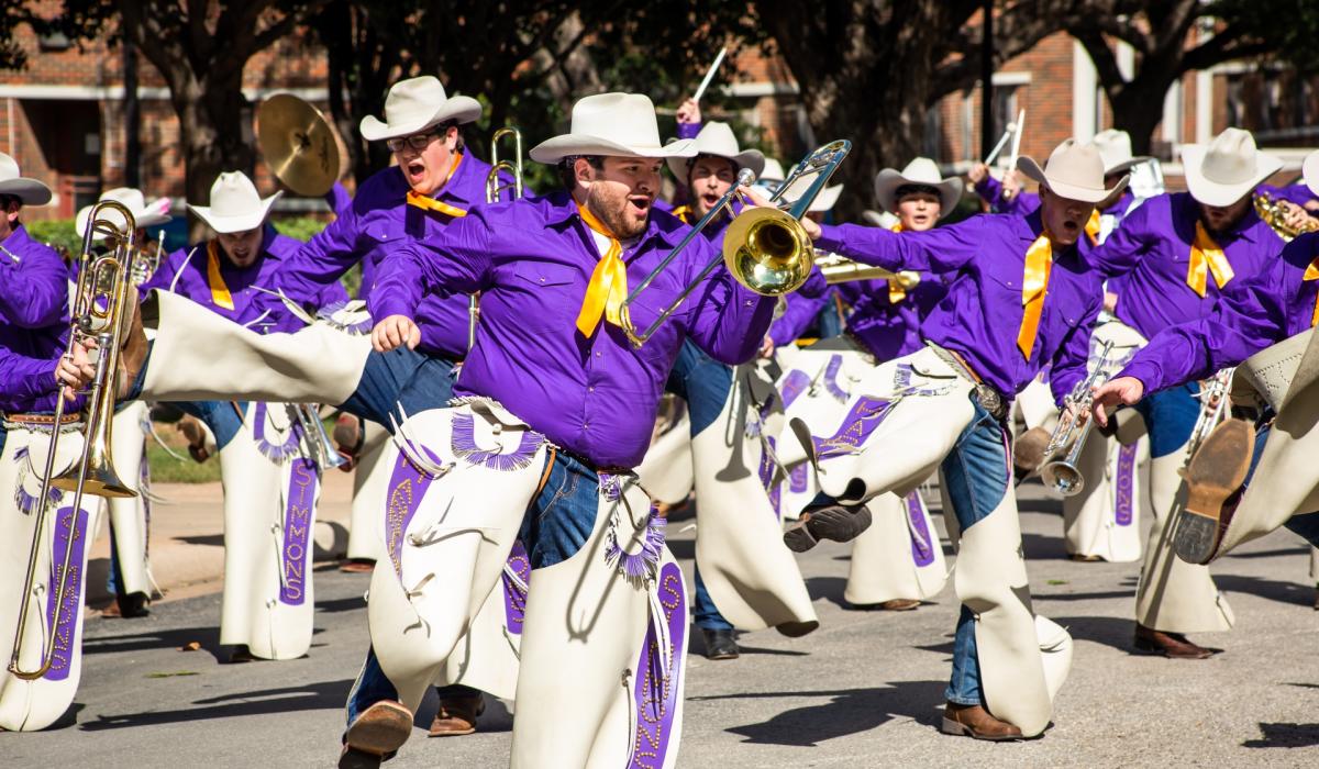 Biggestever gathering of American marching bands set to roll into