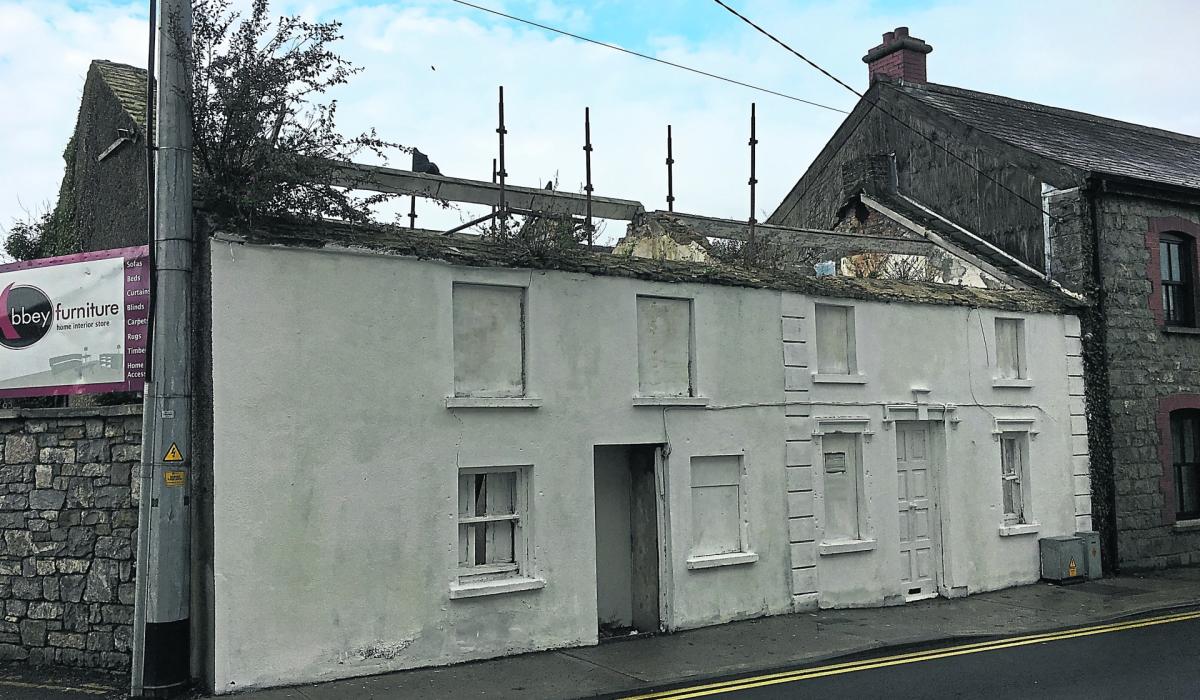 Tipperary councillor slams vacant property renovation grant as an