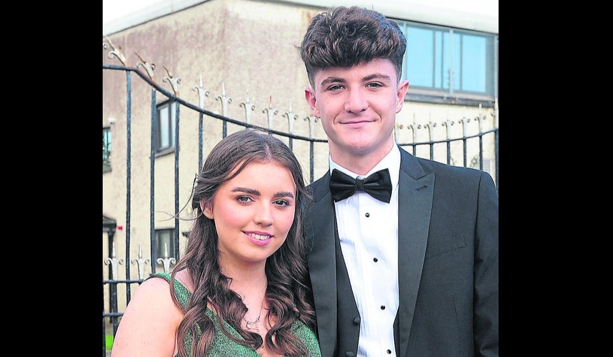 PHOTOS Big night out for De La Salle Debs in Dundalk Page 1 of 18