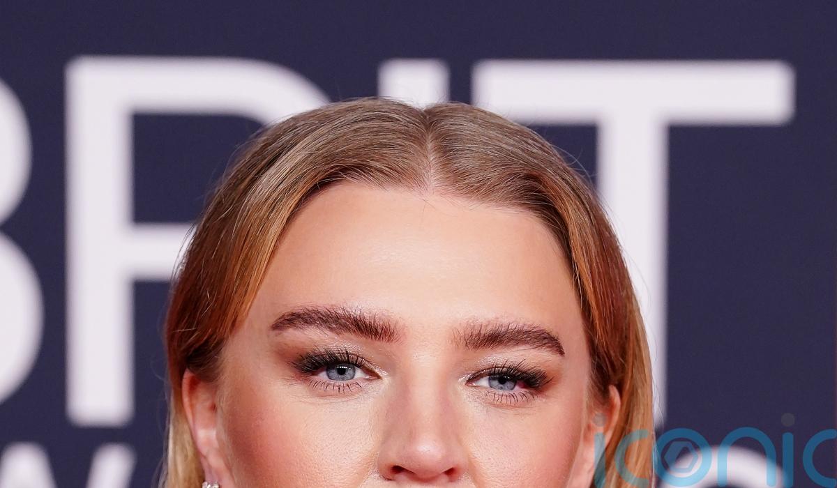 Visual representation of the music industry gap