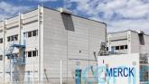 Merck scraps £1bn London expansion as report warns UK drugs sector ‘losing out’