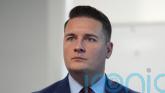 Streeting &lsquo;wants to end dispute with resident doctors&rsquo; with talks in new year
