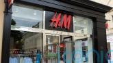 H&M reveals subdued winter sales after annual profit hike