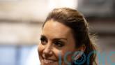 Kate&rsquo;s needlework praised in woollen mill visit
