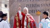 Pope uses Palm Sunday Mass to reject claims God justifies war