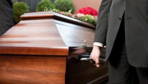 Guard of honour had to lift hearse off speed ramp at Laois funeral