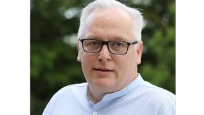 Donegal councillor pledges to remain in meeting