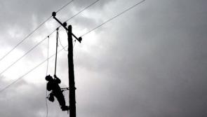 Thousands still without power, with restoration estimated at Sunday evening