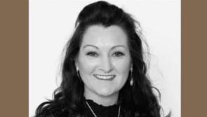 Red carpet award for Donegal's own Honky Tonk Queen, Lorraine
