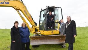 Minister Darragh O'Brien turns the sod on Mount Avenue link road in Dundalk