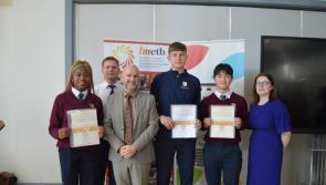 Dr Pádraig Kirk visits Dundalk to present Coláiste Chú Chulainn Achievements awards