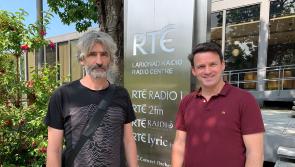 Beidh Eoghan Mac Giolla Bhríde faoi agallamh ag Tristan Rosenstock