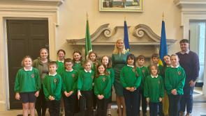 Students from Gaelscoil in Offaly visit Leinster House 