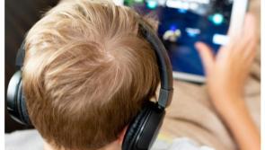 Parents in Tipperary urged to have their say on children&rsquo;s online safety in survey 