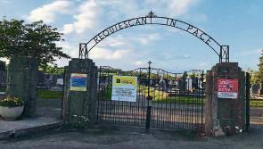 Councillor criticises erection of structures contravening bylaws at county Tipperary cemetery