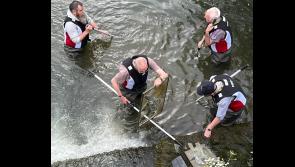 Carrick-on-Suir River Rescue volunteers remove broken window frames from popular swimming spot 