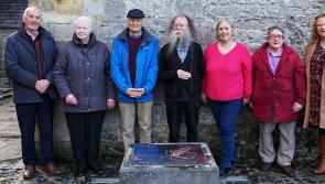 Will I tell you a story about Eddie Lenihan at the Great Hall in Cahir Castle in Tipperary?