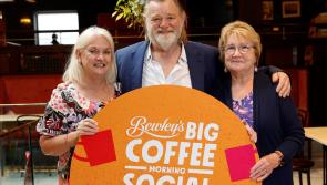 Legendary Irish actor and Hollywood star urges Offaly coffee lovers to host event for Hospice 