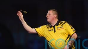 Dave Chisnall becomes latest coronavirus withdrawal at World Darts Championship