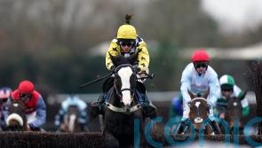 The Glancing Queen aiming to reign for King in Dipper