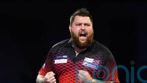 Michael Smith eases past James Wade to reach second World Championship final